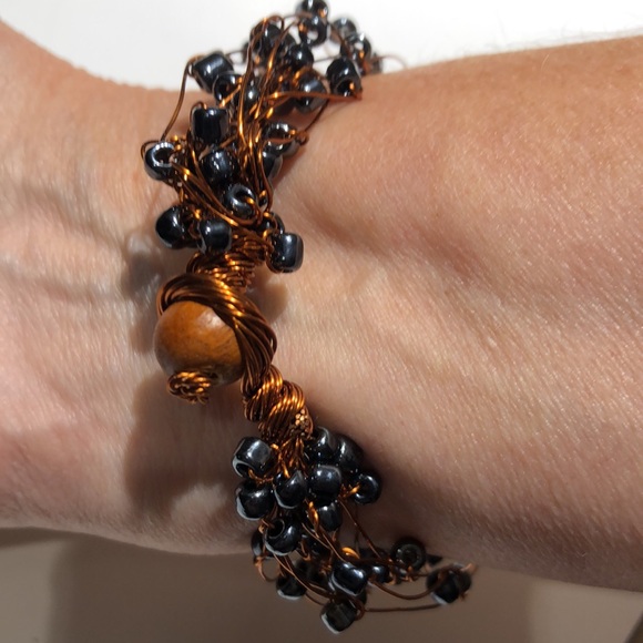 Handmade Wire Beaded Bracelet - Picture 7 of 11